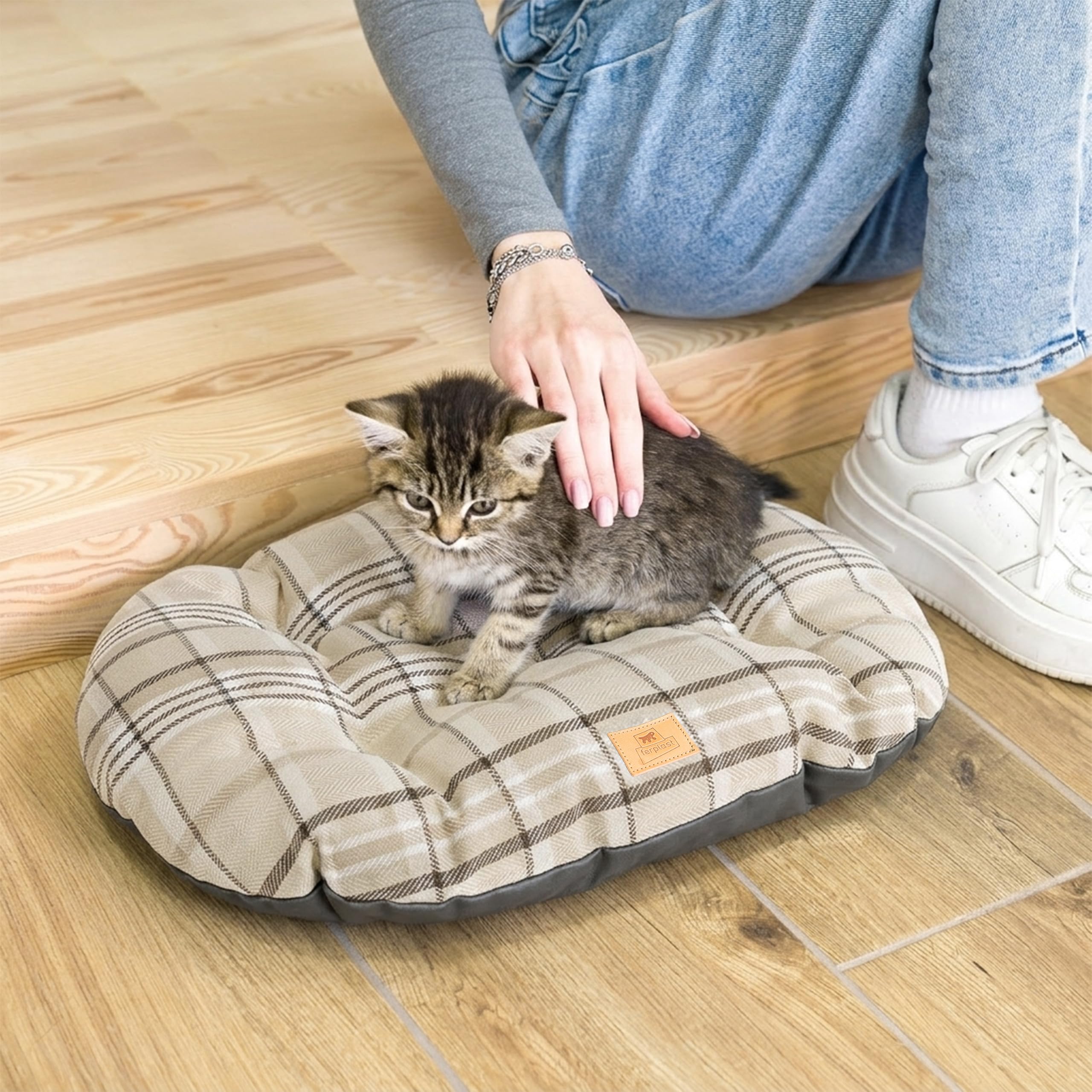 ferplast-scott-45-2-coussin-double-face-chien-chat-43-x-30-cm-marron-cossais image 2