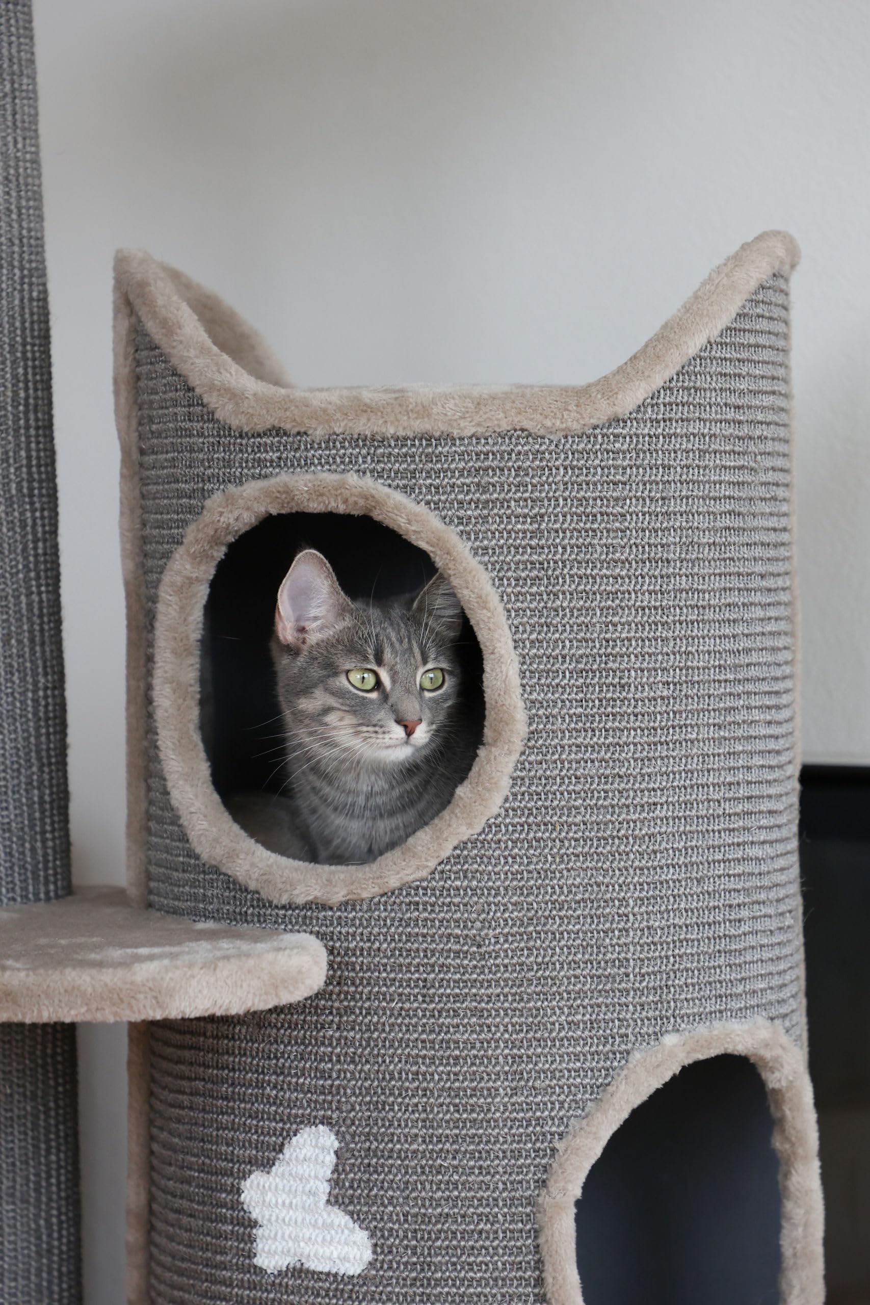 kerbl-tiana-arbre-chat-gris-73-5x45x130-cm-tunnel-sisal-et-coussins-lavables image 5