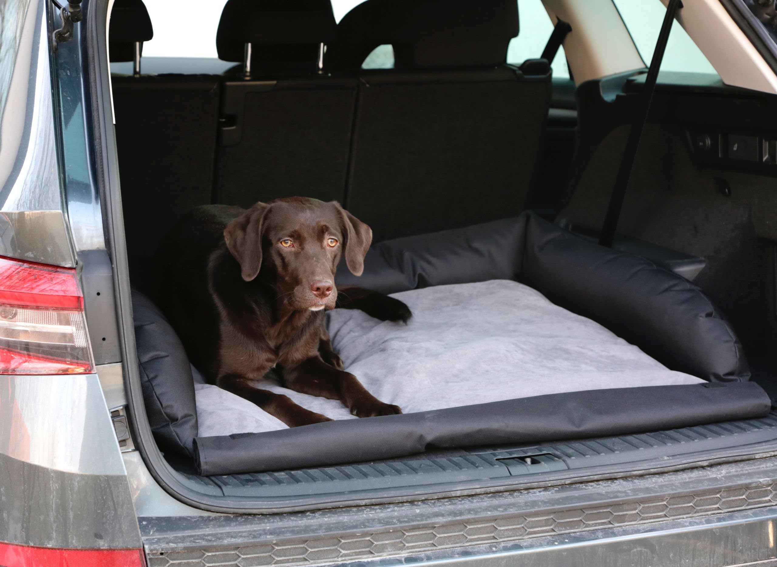 kerbl-coussin-de-coffre-voiture-gris-noir-80-x-60-cm image 4