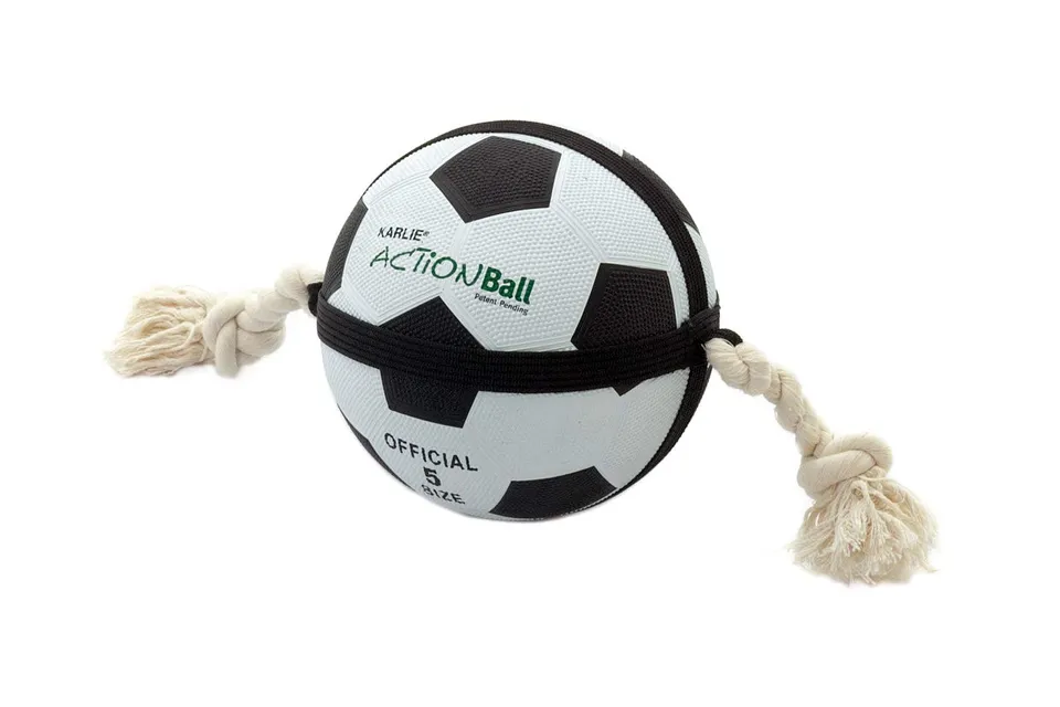 karlie-actionball-foot-balle-19-cm-jouet-caoutchouc-avec-poign-es-corde-taille-s image 1