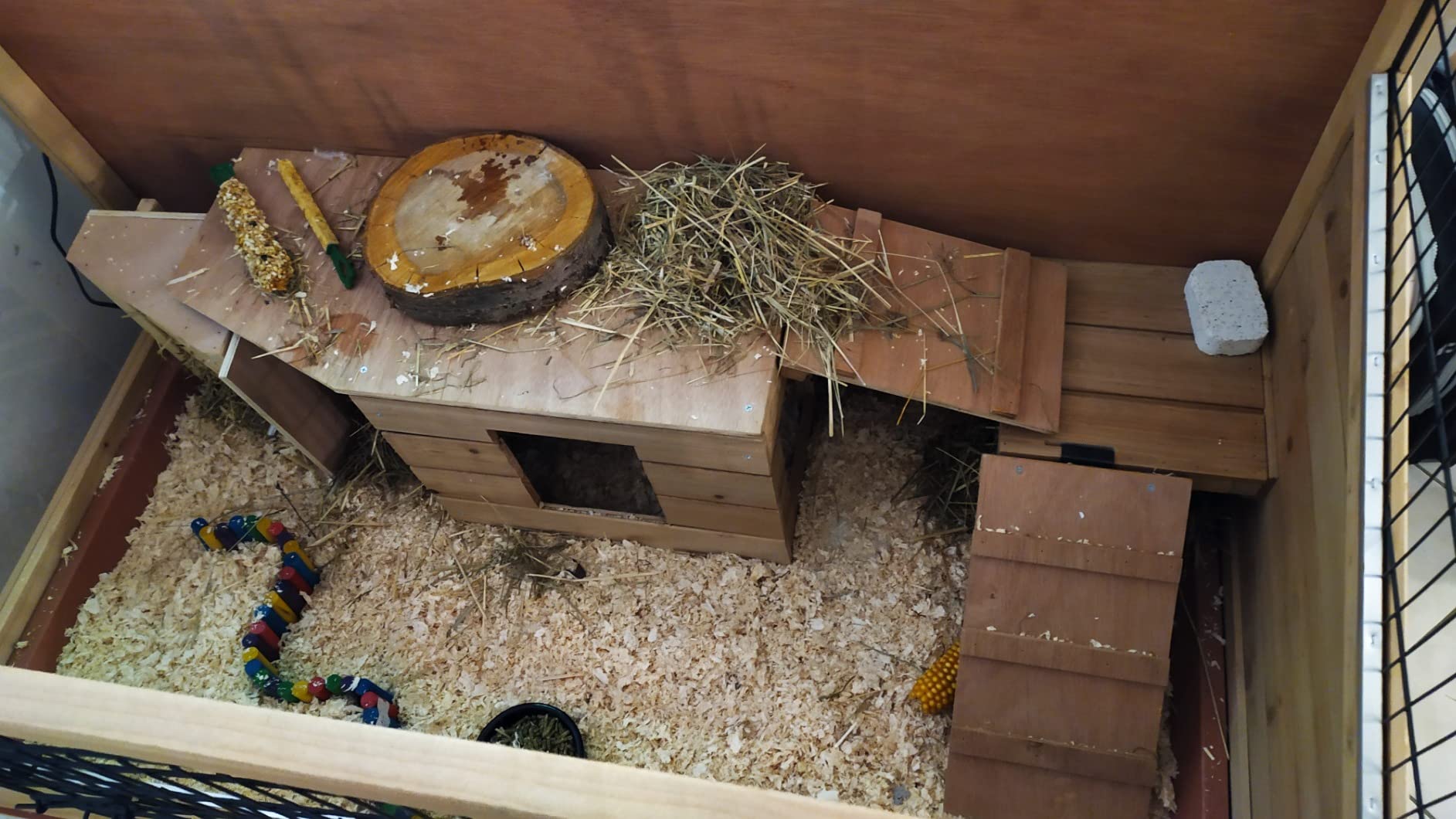 Magnifique cage en bois