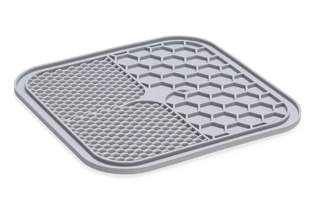 karlie-ava-tapis-anti-glouton-en-silicone-gris-20-x-20-x-1-cm image 1