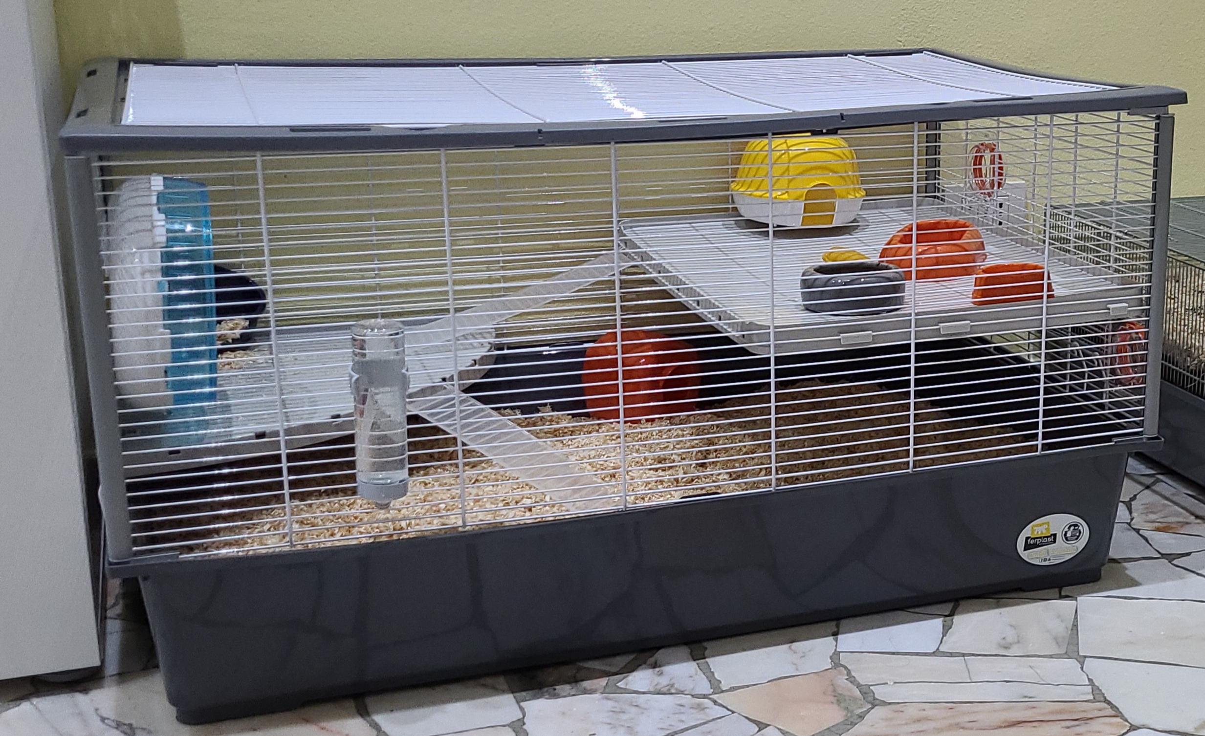 Très grande cage
