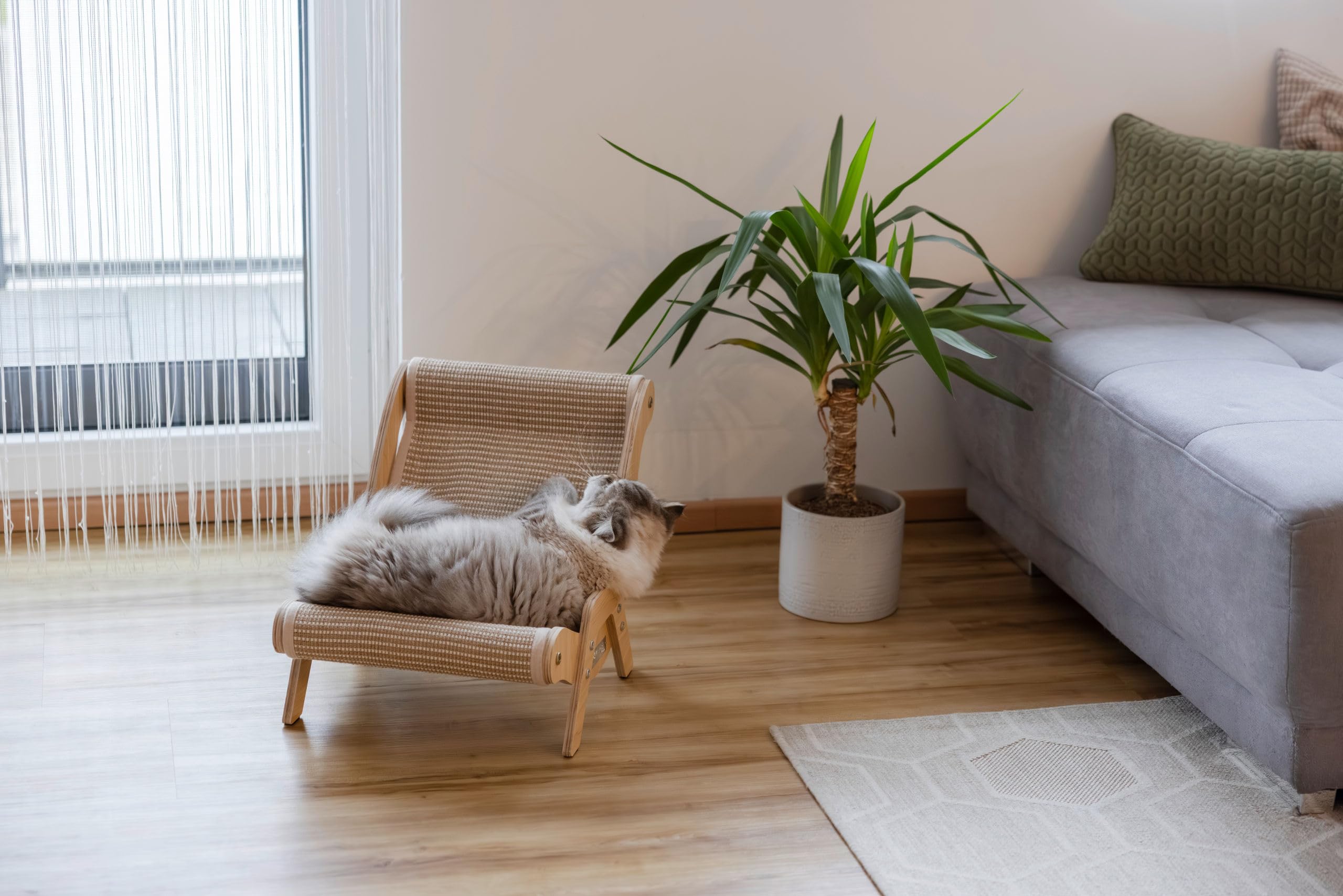 kerbl-pet-sundowner-chaise-longue-lit-griffoir-pour-chat-en-bois-et-sisal-52x37x image 3