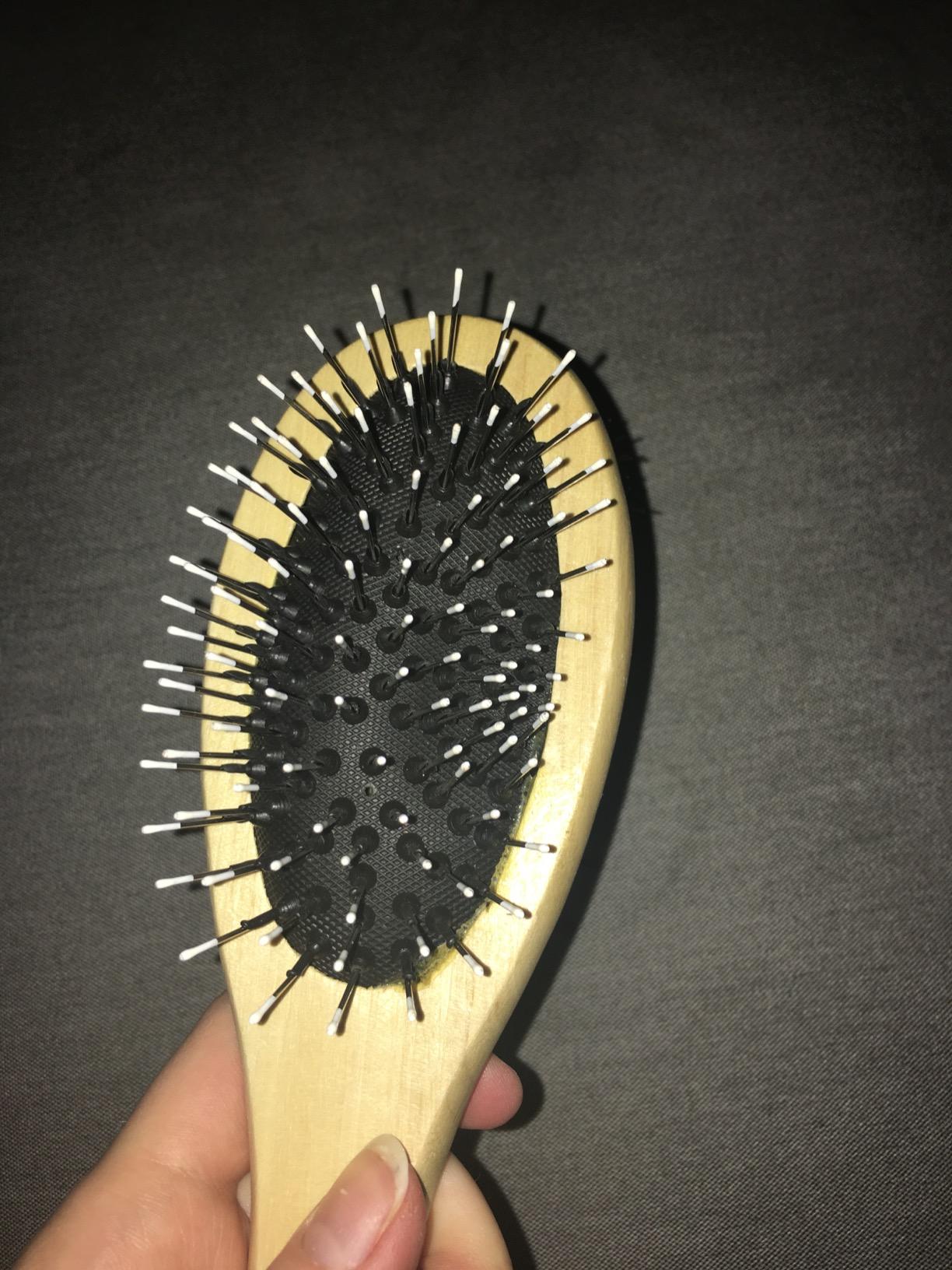 Bonne brosse en bois