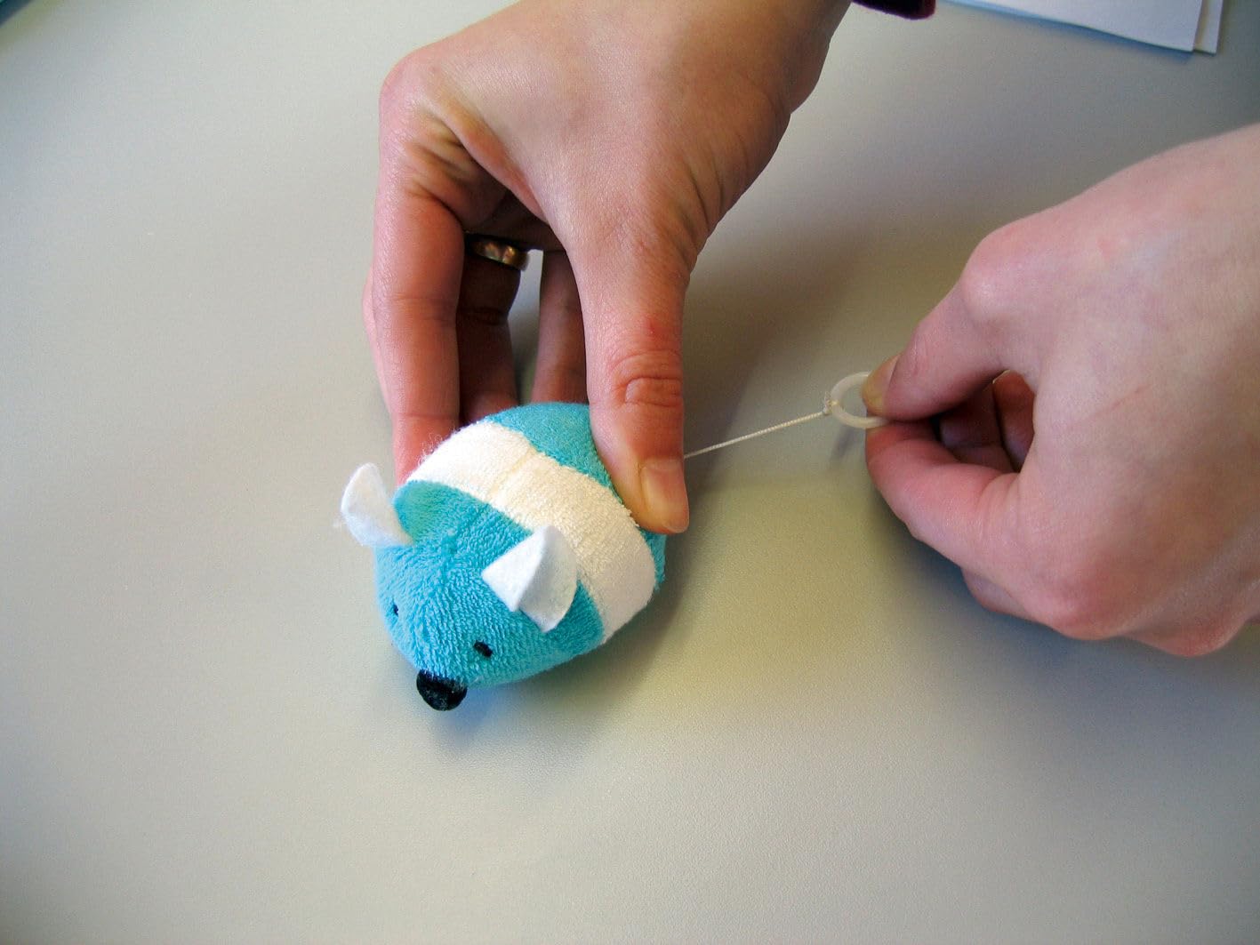 kerbl-shakin-jolly-terry-souris-ponge-m-canique-7-cm-pour-chat image 3