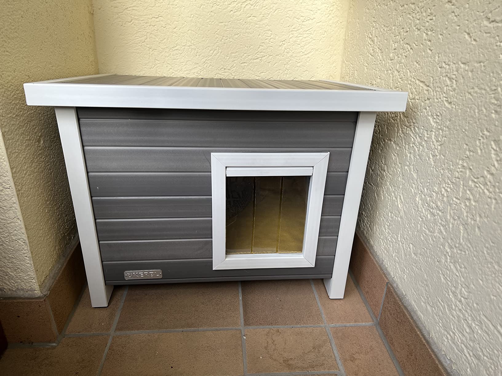 Super cabane pour nos deux chats
