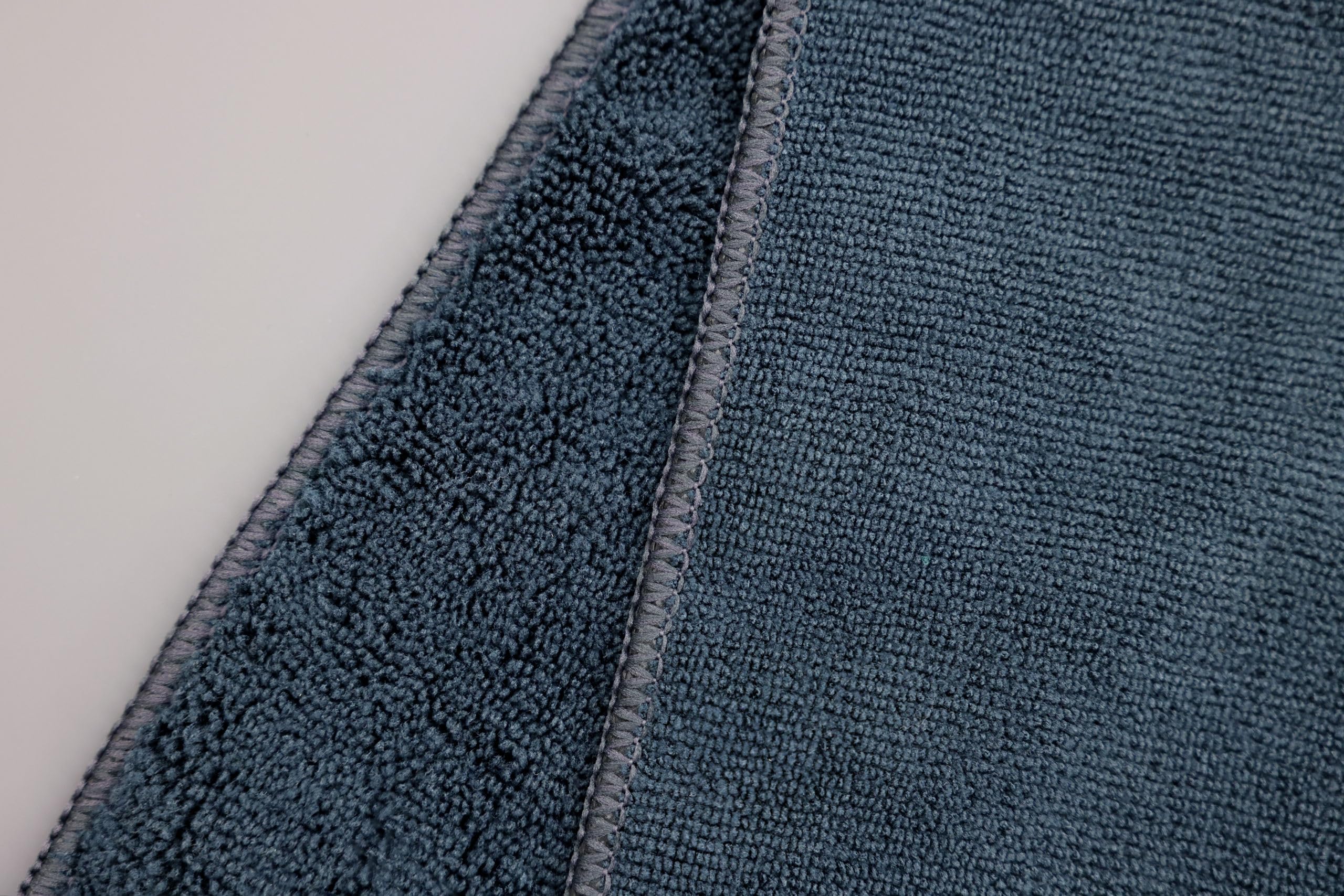 kerbl-pet-serviette-pour-chien-et-chat-en-microfibre-bleue-50-x-60-cm image 2