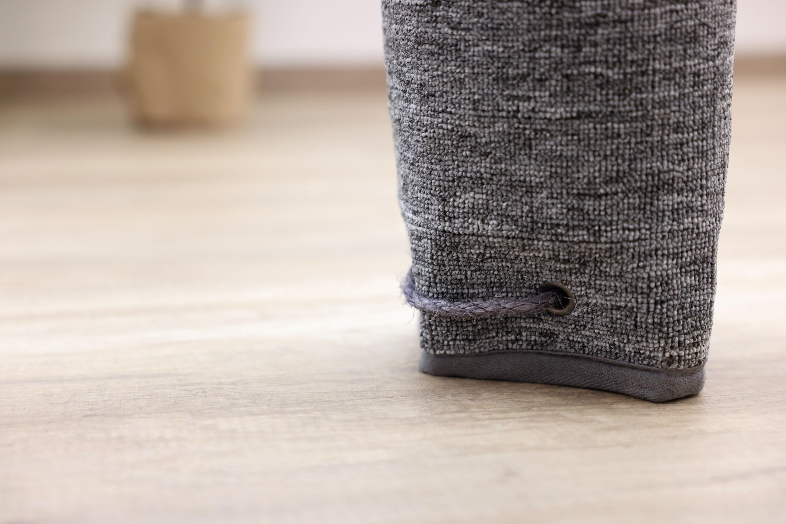 kerbl-pet-sac-d-escalade-carpet-griffoir-suspendu-gris-16-cm-x-240-cm image 8
